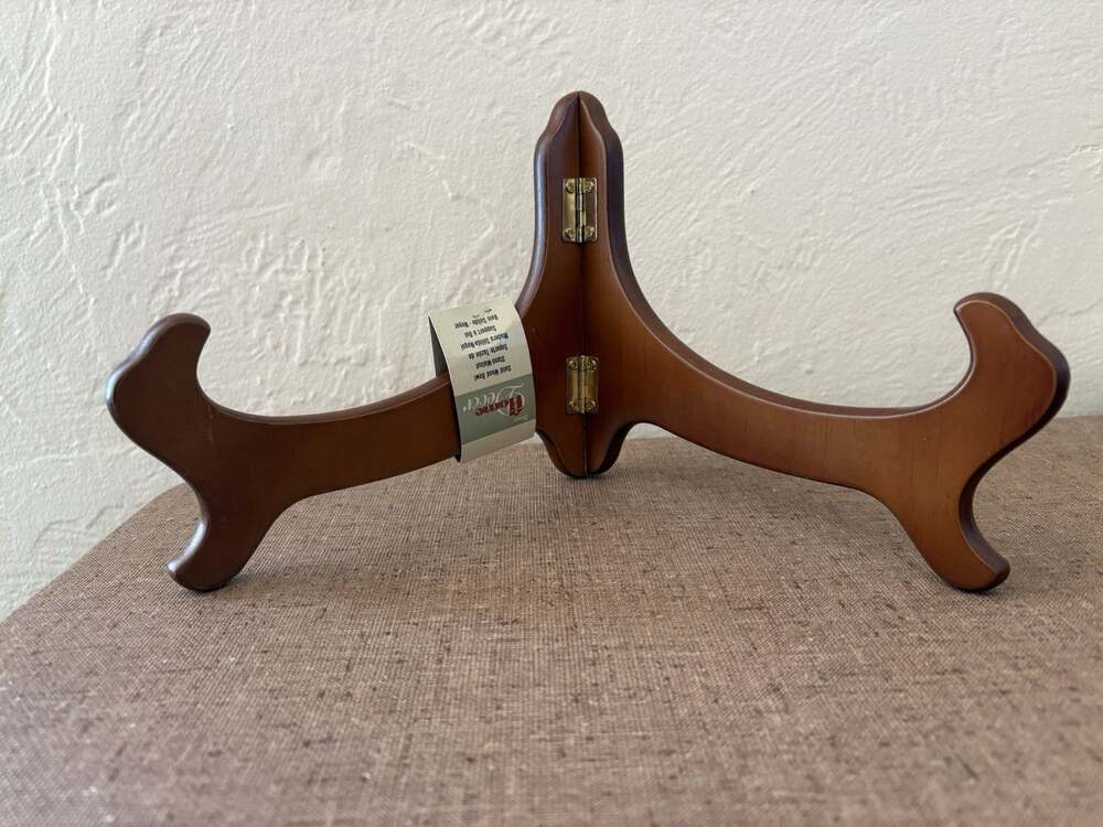 Vintage Darcie 90’s Wooden Folding Plate Bowl Art Photo Easel Hinged Walnut